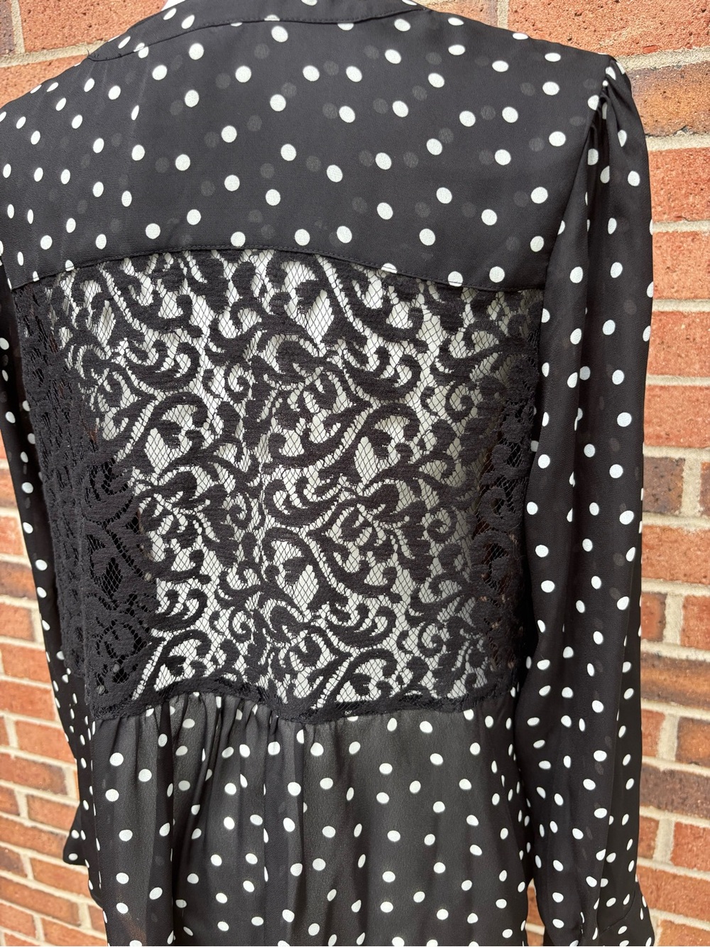 Candie’s Black White Polka Dot Tie Front Button Front Blouse XL Lace Back